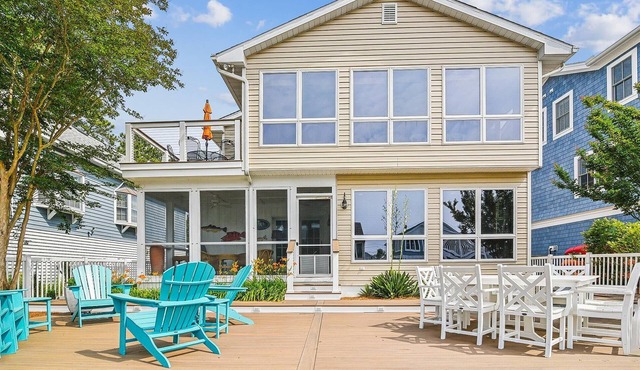 Canal Frt 4BR Home in So. Bethany