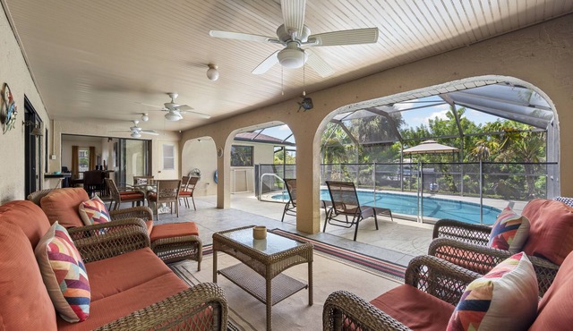 CANAL HOME! WARM PRIVATE POOL! FAMILY MEMORIES! WIFI! GRILL! BABY SUPPLIES!