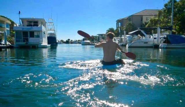 Canal Luxury living & boat ramp
