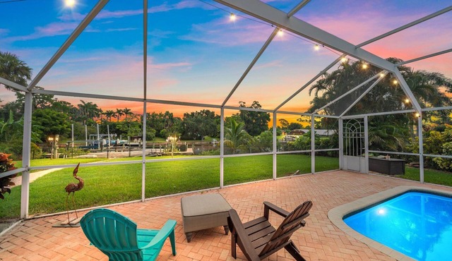 Canal, Pool, Near Beaches, Airport and Downtown