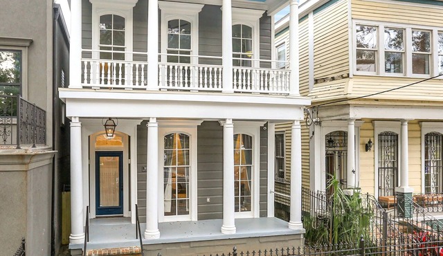 Canal St. Historic Mini-Mansion