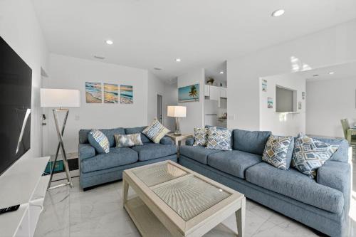 Canalfront 3BR Near Panama City Beach Duplex