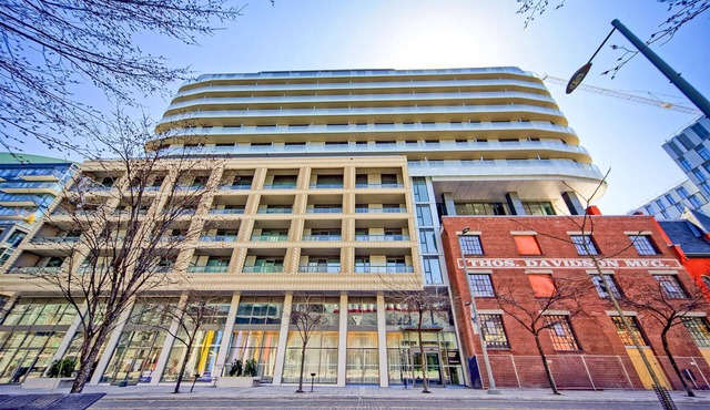 Canary District Luxury Penthouse Cozy Bedrooms Panoramic Views 360° Gym