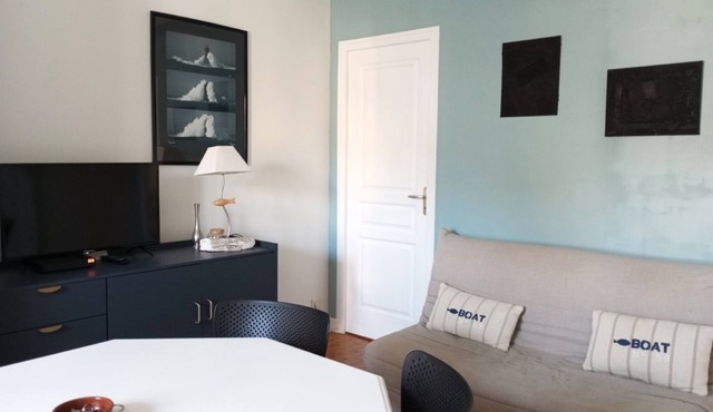 CANCALE port appt 4 pers. in house, electric water heating included - wifi