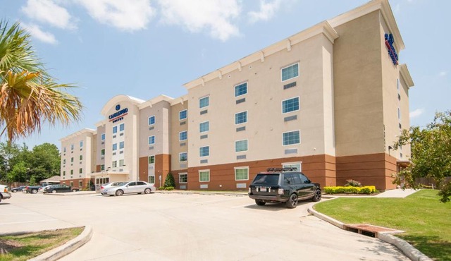 Candlewood Suites - Baton Rouge - College Drive by IHG
