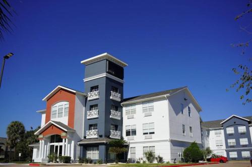 Candlewood Suites Houston Space Center - Webster
