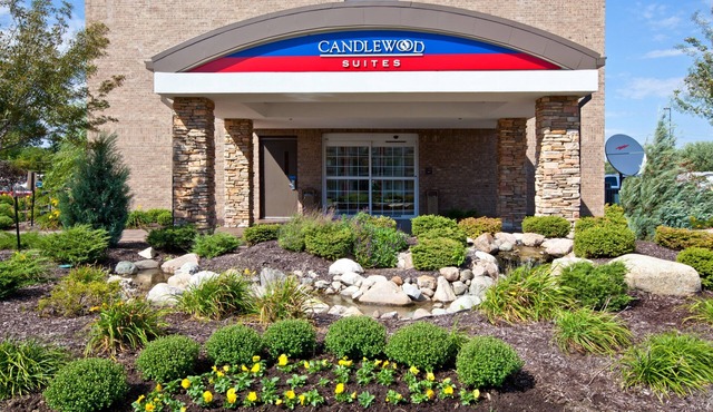 Candlewood Suites Indianapolis Airport by IHG