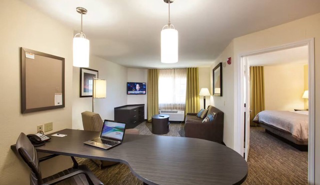 Candlewood Suites - Lancaster West by IHG