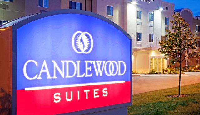 Candlewood Suites Lenexa - Overland Park Area by IHG