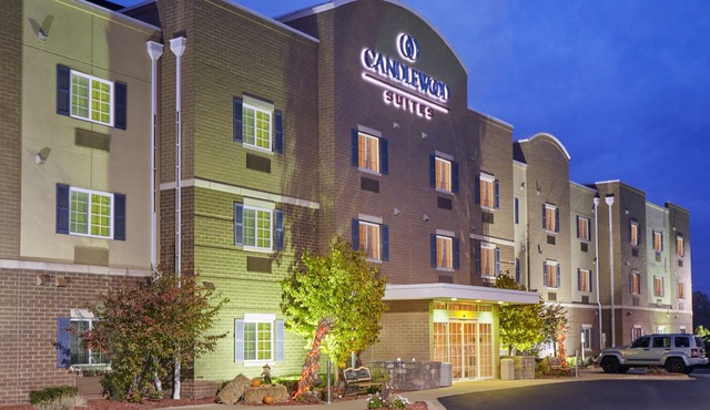 Candlewood Suites Milwaukee Airport by IHG
