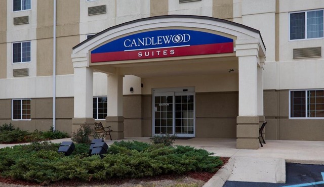 Candlewood Suites Pearl by IHG