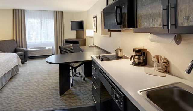 Candlewood Suites Rogers/Bentonville by IHG
