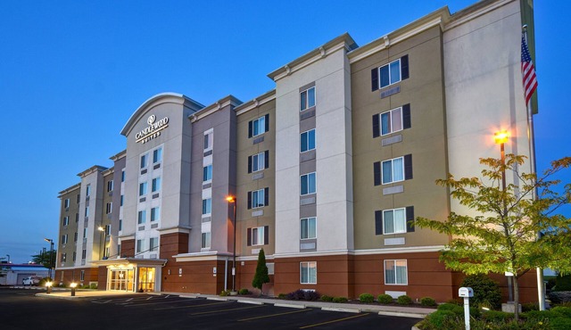 Candlewood Suites St. Clairsville by IHG