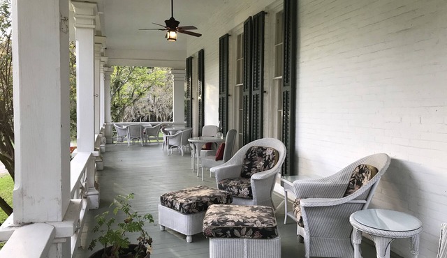 Canemount Plantation Inn