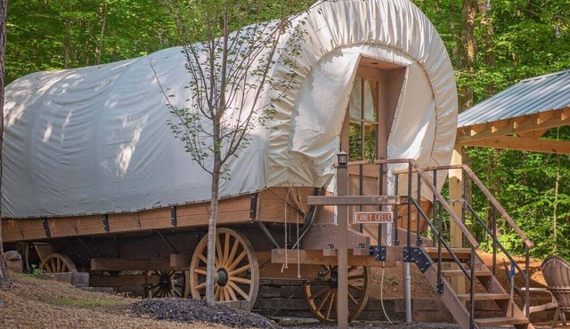 Caney Creek | Luxury Covered Wagon Glamping