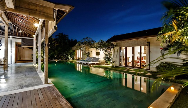 ❤Canggu Private 4BR Pool Villa❤Sundeck❤8" BEACH