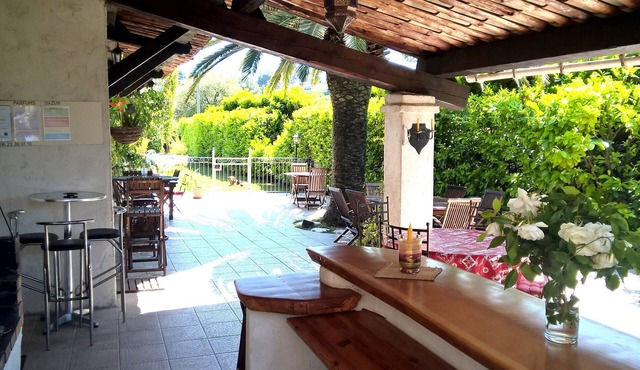 CANNELLE-studio-20m²-in Bed and Breakfast PARFUMS D'AZUR - MOUGINS