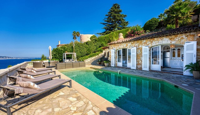 Cannes 15mins. Fabulous sea & mountain views. Beaches, walks, cycling, relaxing