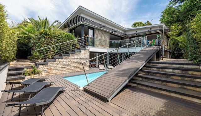 Cannes: Luxury Villa 6 bedrooms swimming pool Croisette