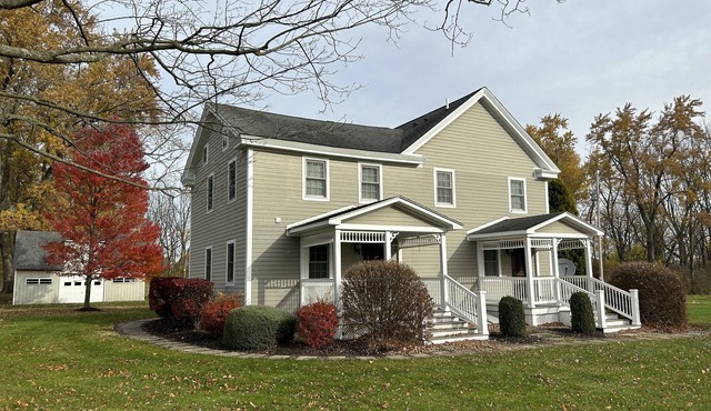 Canopy Lane Guest House