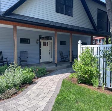 Canterbury Suites B&B