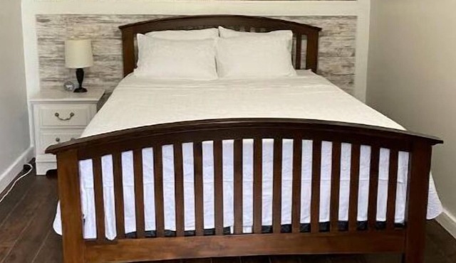 Canton Cottage- Modern Farmhouse 2 Bedroom