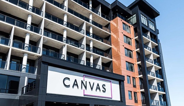 Canvas Moncton, Tapestry Collection By Hilton