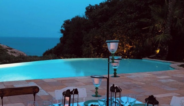 Cap Benat unique charm, heated pool, beach access 200 m. 5 bdrms 5s d.classé