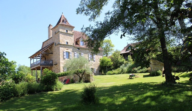 Cap del Mas, character house 4 *, garden, swimming pool, petanque, game room