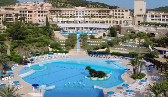 Cap Estérel Apt 4 pers air conditioned with WIFI- Bat C9 shopping street and quiet