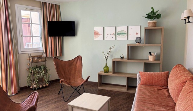 Cap Esterel: Duplex 3 rooms sea view, air conditioning