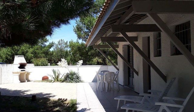 Cap Ferret from April near Horizon beach
