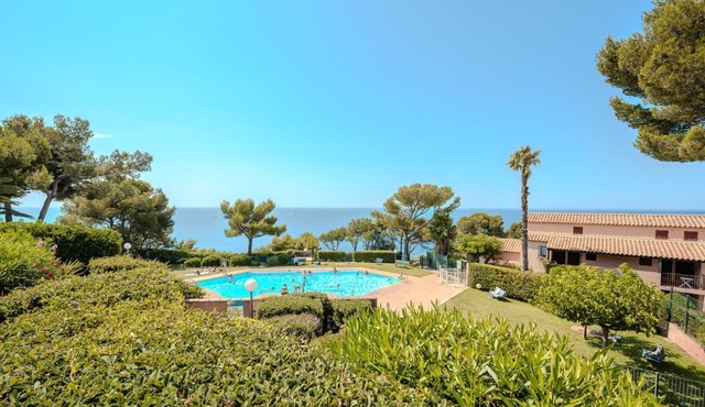 Cap Soleil - Swimming pools, Tennis courts & Cove