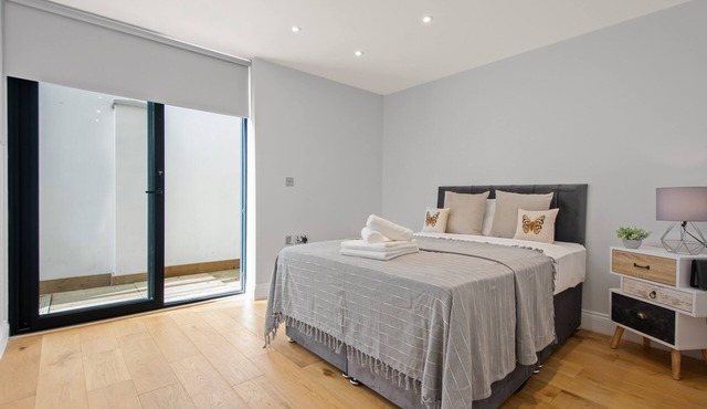 Capacious Three Bed Apartment in Slindon Court by MySquare