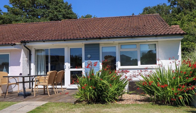 CAPE A1, family friendly, country holiday cottage in Yarmouth