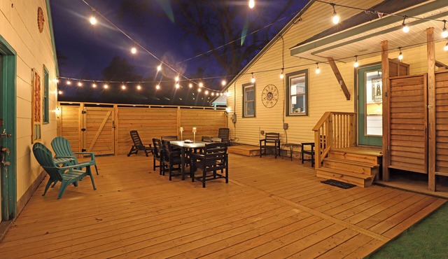 Cape Bay Escape, on the Delaware Bay! 3 bedrooms, sleeps 10, central air!