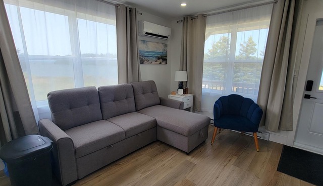 Cape Breton Oceanfront - Red Cottage Escape