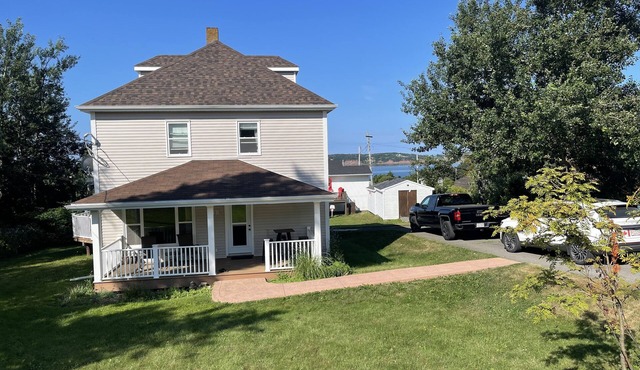 Cape Breton Port Hood Village House