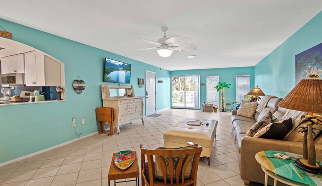Cape Canaveral, 2nd Story, 3 Bedroom, 2 Bathroom, Rooftop Deck, near Beach