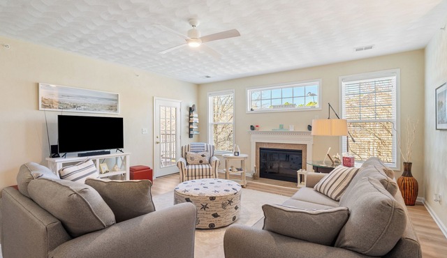 Cape Charles Coastal Condo in Golf Community With Access to Club Amenities!