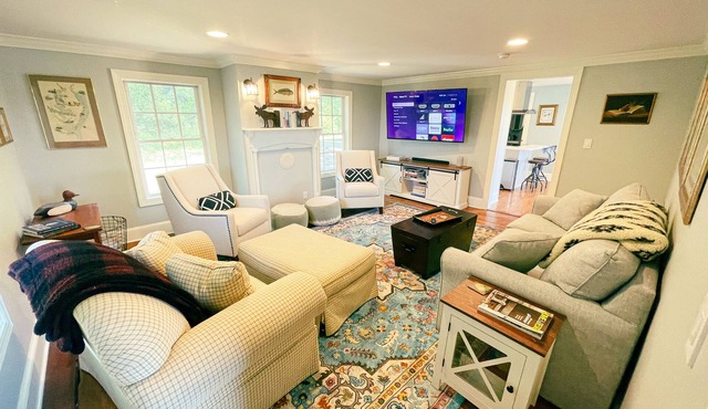 Cape Charles VA retreat with game arcade 👾, fire pit 🔥, Peloton 🚴🏽‍♀️, EV🔋