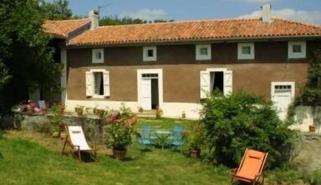 "Cape Clos" cottage for 6 people in Pyrenean piedmont