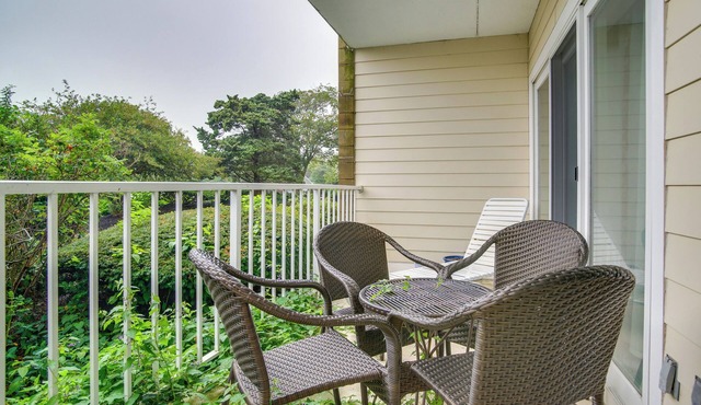Cape Cod Condo in The Belmont w/Private Beach!