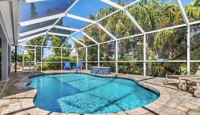 Cape Coral Home Pool, Lanai & Near Gulf Access