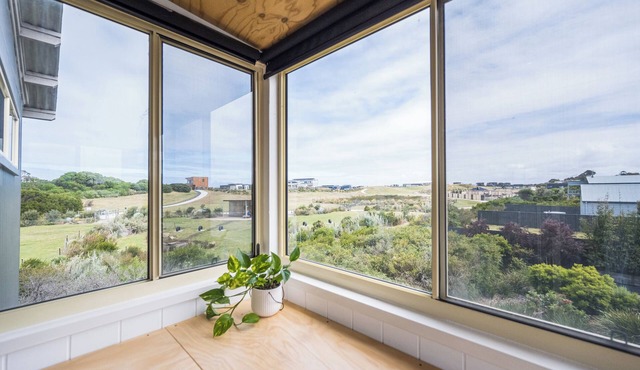 Cape Escape - 6 Min Walk to Beach - Pet Friendly