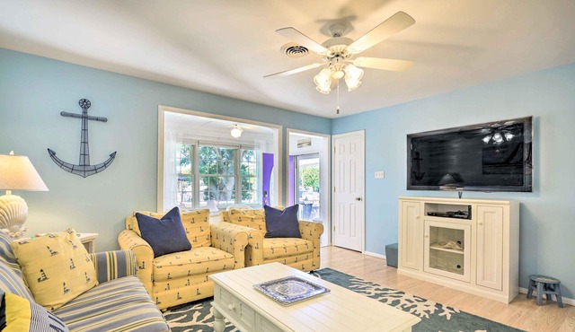 Cape May Quad Unit w/ Deck ~ Half-Mi to the Beach!