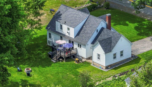 Cape Neddick Coastal Hideaway – New England Charm!