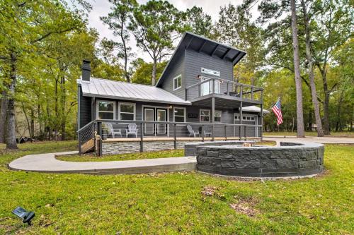 Cape Royale Cottage w/Fire Pit & Water Views