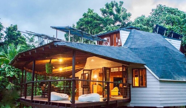 Cape Tribulation Holiday House