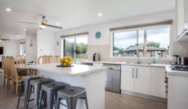 Capel Getaway, recently renovated, Split AC